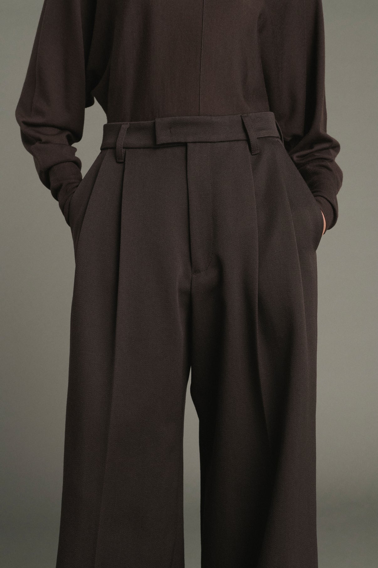 Laumiere Trousers - Ebony - Wool - Women vue 4